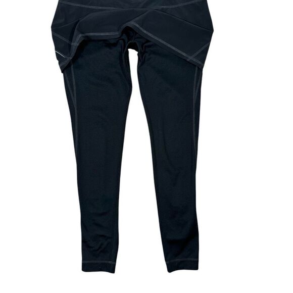 Athleta Women’s Black 2 in 1 Legging & Attached Activewear Skort - Picture 4 of 10